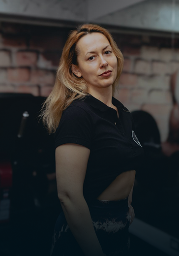 Русу Диана — тренер групповых и индивидуальных тренировок с 12-летним опытом